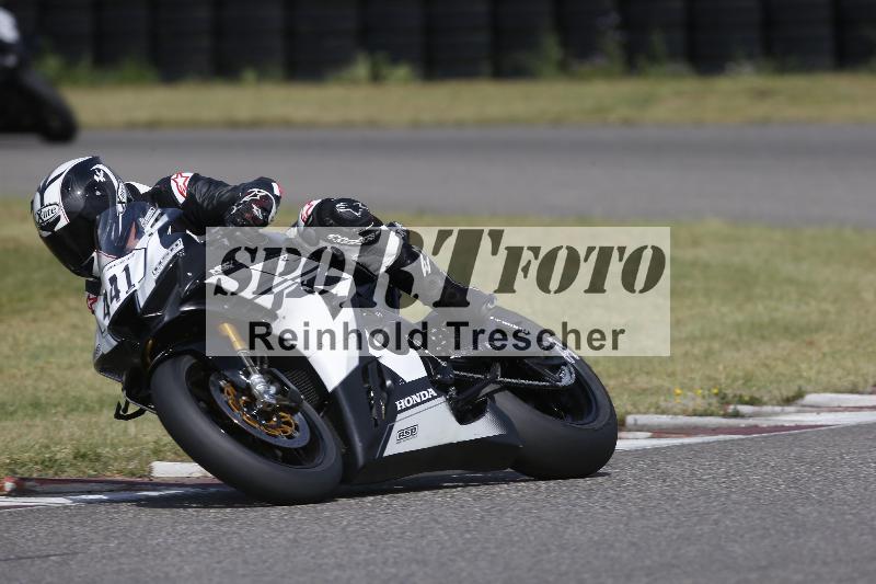 /11 28.04.2026  PROMAX ADR/Gruppe rot/441